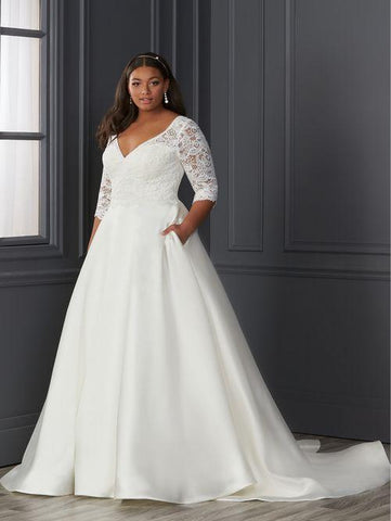 In Stock Off Rack Christina Wu Love 29419 size 24 ivory