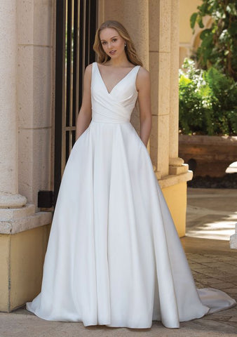 In Stock Off Rack Sincerity Bridal 44080 size 4 ivory