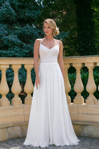 In Stock Off Rack Monica Loretti 1016 size 14 all ivory