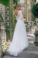 In Stock Off Rack Angela Bianca AB1015 size 14 ivory